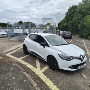 2016 Renault Clio DYNAMIQUE S NAV DCI Hatchback Diesel Manual - Image 3