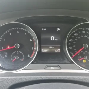 2015 Volkswagen Golf 1.4 TSI 5-door hatchback petrol manual - Image 7