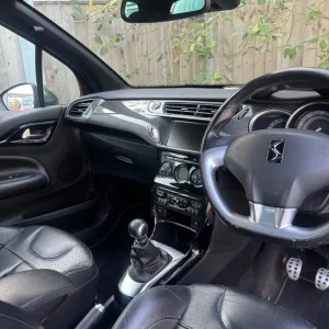 Citroen DS3 Hatchback 2014 Manual 3-door - Image 6