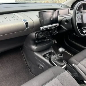 2019 Citroen C4 Cactus 1.2 PureTech Flair Hatchback - Image 2