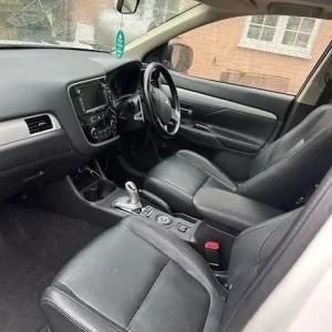 2015 Mitsubishi Outlander GX4h PHEV White and Black - Image 8