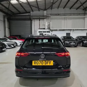 2020 Volkswagen Golf 1.0 eTSI MHEV Life DSG Euro 6 5-door Estate - Image 4