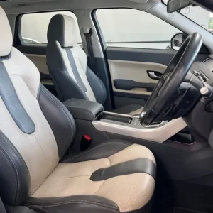 2015 Land Rover Range Rover Evoque 2.2 SD4 Dynamic 5-door SUV - Image 3