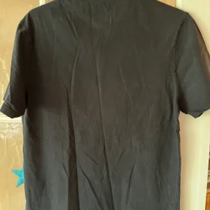 River Island Tshirt - Image 2