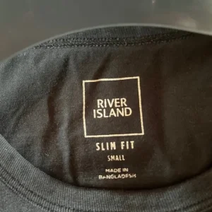 River Island Tshirt - Image 3