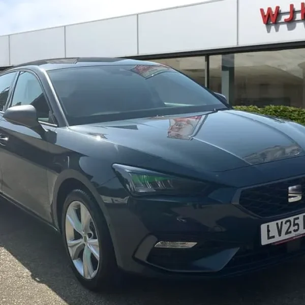 SEAT Leon e-Hybrid 1.5 25.8kWh 5-door hatchback