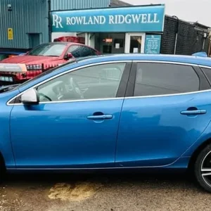 2019 Volvo V40 D3 R-Design Hatchback - Image 2