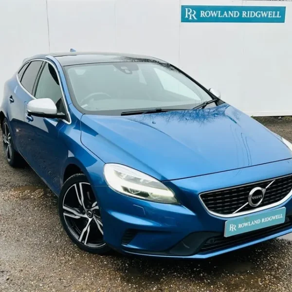 2019 Volvo V40 D3 R-Design Hatchback