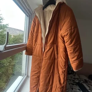 New long winter jacket - Image 3