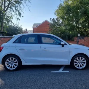 2013 Audi A1 1.4 TFSI 5-door hatchback - Image 2