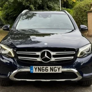 2016 Mercedes-Benz GLC 2.1 Diesel Estate 4MATIC with Heated Seats and Sat Nav - Image 6