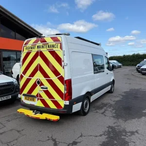 2021 Mercedes-Benz Sprinter 315 CDI Progressive MWB Welfare Toilet Office Van - Image 3