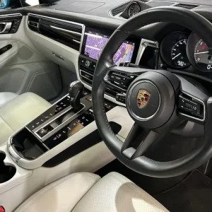 2022 Porsche Macan 2.9T V6 S PDK 4WD Estate - Image 7