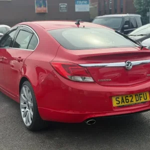 2012 Vauxhall Insignia 2.0 CDTi SRi Vx-line Red Nav [160] 5dr Hatchback Diesel Manual - Image 5
