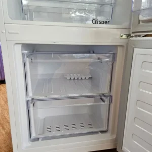 Beko fridge freezer - Image 4