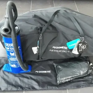 DOMETIC AIR BREAK PRO 5 INFLATABLE WINDBREAK AND PUMP