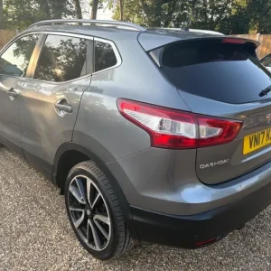 2017 Nissan Qashqai 1.5 dCi Tekna 2WD Diesel Manual - Image 5