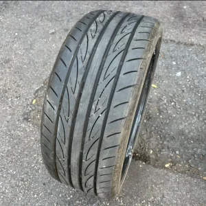 1 single spare used car tyre 205/40/17 Yokohama Advan Fleva