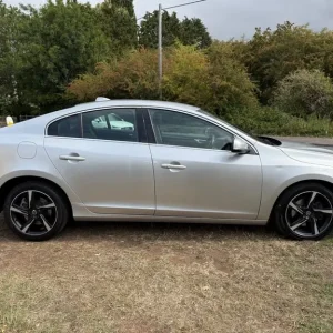 2015 Volvo S60 D3 SE Lux 4-door Diesel Automatic - Image 4