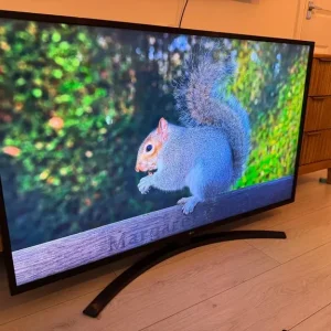 LG 50-inch 4K HDR smart TV - Image 4
