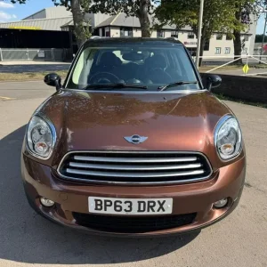 2014 MINI Countryman 2.0L Cooper D Auto SUV 5dr Diesel Automatic Euro 5 (110 bhp) - Image 5