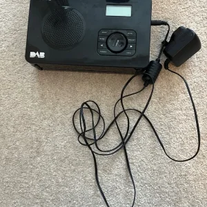 Technika DAB-121 Radio Black with Mains Cable Working - Image 4