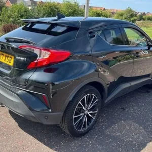 2017 Toyota C-HR 1.8 VVT-h Excel CVT Euro 6 5-door SUV Hybrid - Image 4