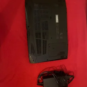 Acer Nitro AN515-52 - Image 3