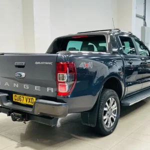 FORD RANGER 3.2 TDCI WILDTRAK PICKUP DOUBLE CAB GREY 2017 - Image 3