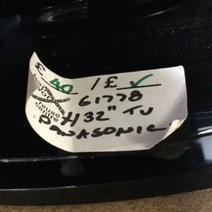 Panasonic 32-37" LED TV - Image 2