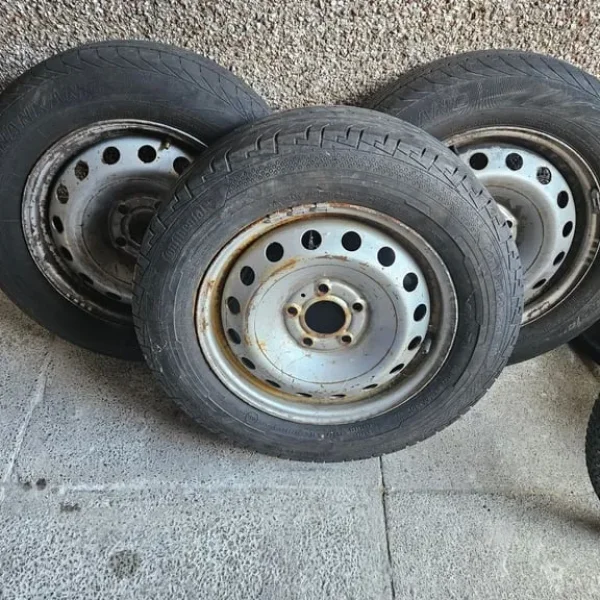 Vivaro traffic primstar wheels x3