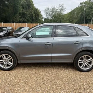 2014 Audi Q3 S-Line Estate Diesel Manual - Image 4