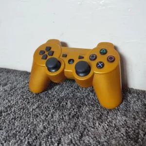 PlayStation Bundle – Gold Controller, PS3 & PS4 Games - Image 8