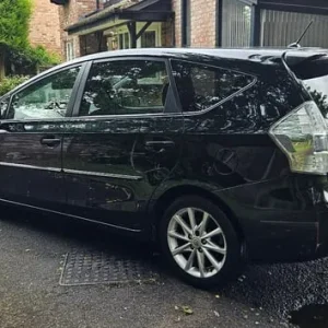 2013 Toyota Prius+ MPV, 5-door, 1798cc, black leather, hybrid - Image 5
