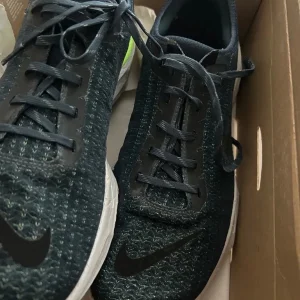 Nike Zoom X Invincible Run FK3 UK 11 EU 46