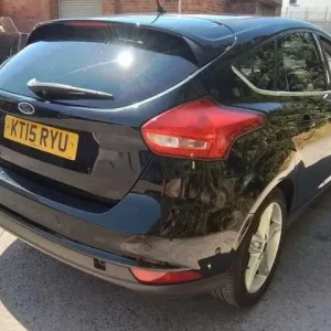 2015 Ford Focus 1.5 TDCi Titanium Euro 6 5-door hatchback diesel manual - Image 2