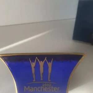 Manchester 2002 Commonwealth Games Bone China Paperweight by Caverswall - Image 3