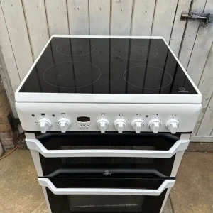Indesit Electric Cooker 60cm - Image 4
