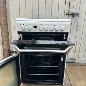 Indesit Electric Cooker 60cm - Image 7
