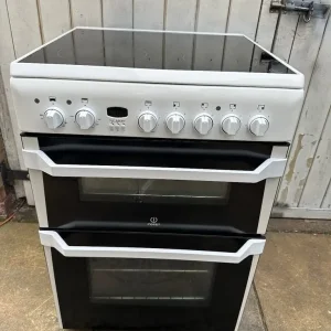 Indesit Electric Cooker 60cm