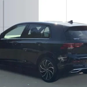 2023 Volkswagen Golf 1.5 TSI 150 Style Edition 5-door Hatchback - Image 3