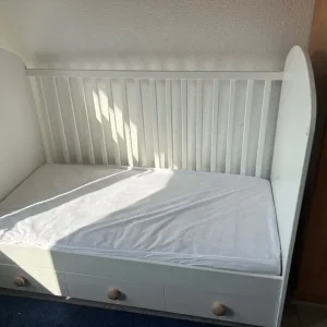 IKEA GONATT cot with drawer - Image 4