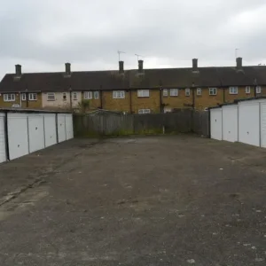LOCK UP GARAGE IN BLAIRGOWRIE AND RATTRAY - Image 5
