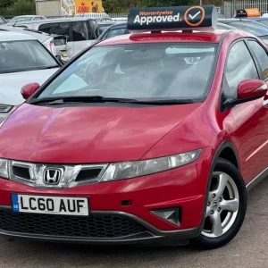 2010 Honda Civic SE I-VTEC Hatchback - Image 2