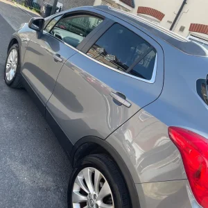 Vauxhall Mokka 2014 SE Turbo, manual, 5 doors - Image 3