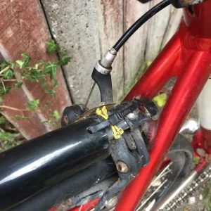 GIANT Bicycle - Image 5