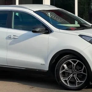 2020 Kia Sportage GT-Line SUV - Image 3