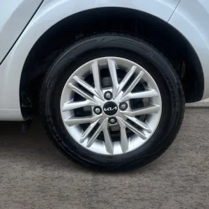 Kia Picanto 1.0 Dpi 2 Hatchback 5dr Petrol Manual Euro 6 s/s 66 Bhp Petrol - Image 3