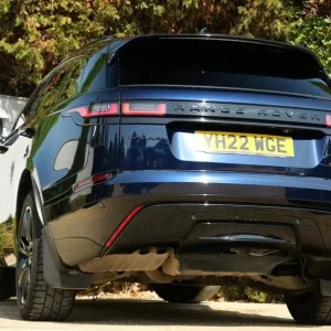 2022 Land Rover Velar D200 MHEV R-Dynamic SE - Image 6