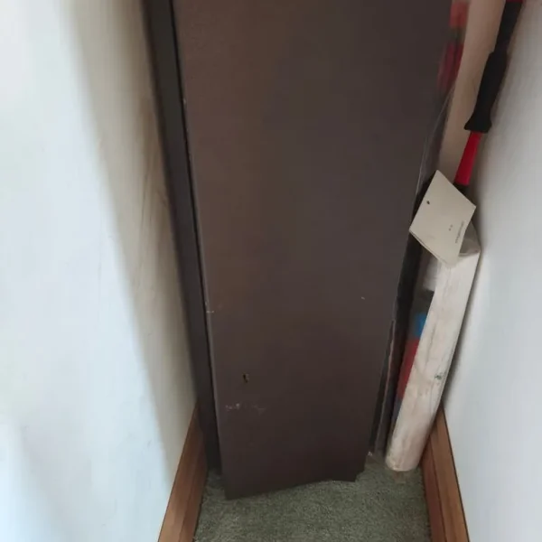 Gun cabinet